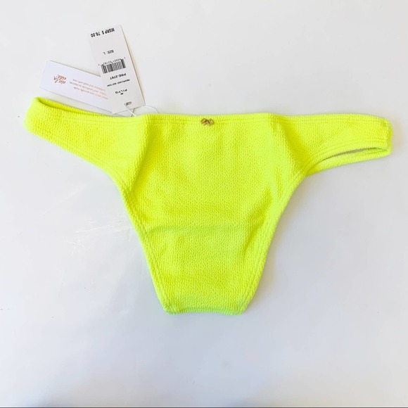 PilyQ Pineapple Reef Bikini Set D Cup & L bottoms - Picture 4 of 11